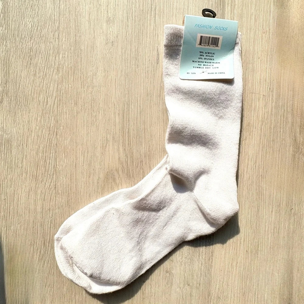New White Ankle Socks NWT